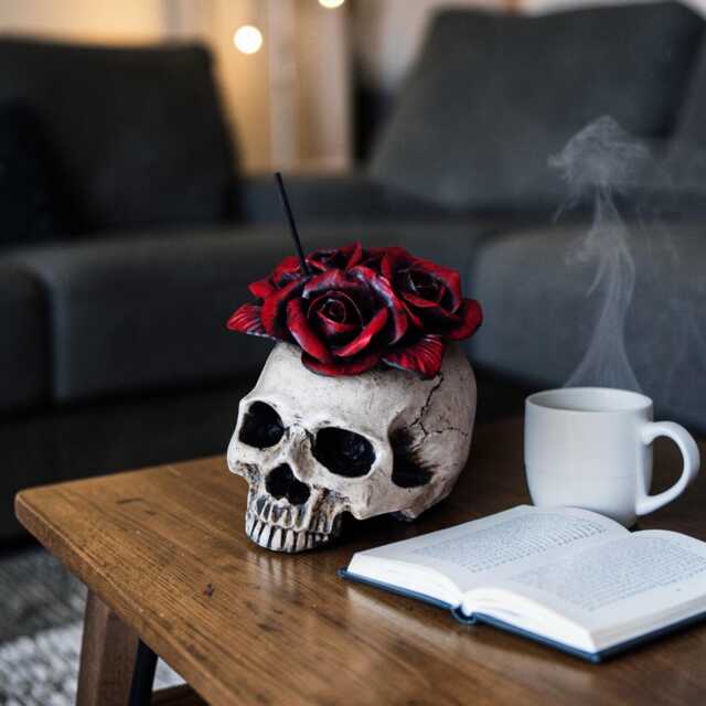 Ivory Skull With Red Roses, Gothic Incense Holder, Dark Academia Decor, Halloween Figurine - image 1
