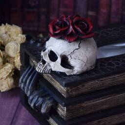 Ivory Skull With Red Roses, Gothic Incense Holder, Dark Academia Decor, Halloween Figurine - thumbnail 3