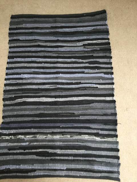 "Beautiful Handmade Chindi Rag Rug , 30""x 46" - image 1
