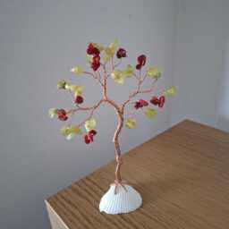 Mini Coral & Jade Tree, 35Th Anniversary Gift For Parents, Gemstone Wire Tree - thumbnail 3