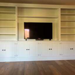 Tv/Entertainment Media Unit With Open Shelving & 4 Cupboards, Edwardian Style Shaker Doors, Free Standing, Painted - thumbnail 2