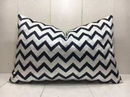 Velvet Ikat Pillow Cover, Handwoven Silk Cushion - 16x24 - thumbnail 1