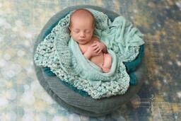 Ocean Blue Cream Homespun Newborn Baby Blanket Throw