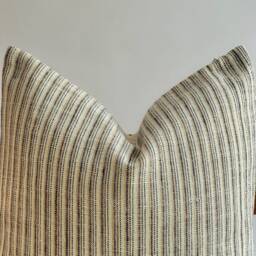 Hand Woven Natural Fiber Pillow Cover - thumbnail 2
