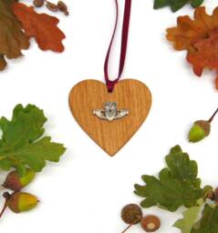 Claddagh Oak Heart Ornament, Celtic Gifts, Irish Wedding Gift, Handmade Gift For Mum Wife Daughter