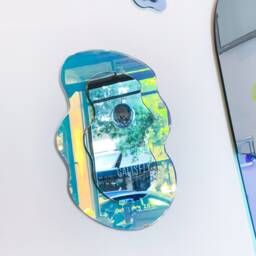 The Wave Reflector - Wavy Acrylic Mirror Wiggly Amorphic Retro Object - thumbnail 2