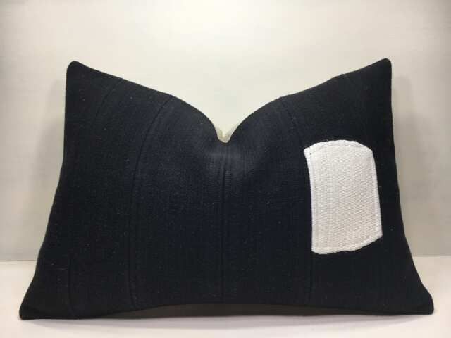 Vintage Kilim Pillow Cover, Black Turkish Pillow, Linen Back - 16x24 - image 1