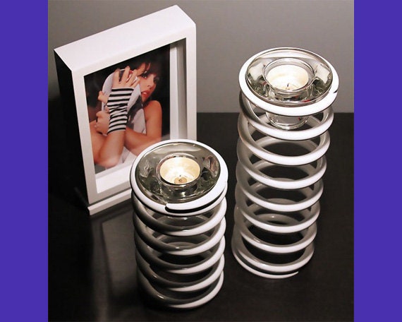 Suspended in Air Airplane Propeller Tea Light Holder - image 1