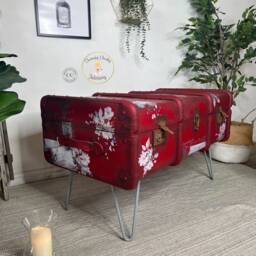 Vintage Trunk Suitcase Storage Coffee Table Painted Red - thumbnail 4