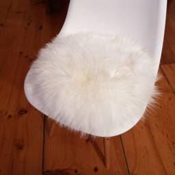 Seat Cover/Pad Made Out Of Natural Lambskin Sheepskin Colour White 40cm - thumbnail 2