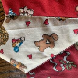 Christmas Tree Skirt, 11 Inch Diameter, Table Top, Tiny, Dianna Marcum, Small, Gingerbread, Red, Burgundy, Quilted - thumbnail 3