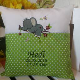 Pillow With Name For Birth - Elephant Green Hearts - thumbnail 4