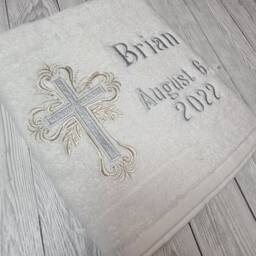 Personalized Catholic Christening Towel, Custom Embroidered, Baptism Cross, Religious Keepsake, Baby Ceremony, Gift Memory - thumbnail 4
