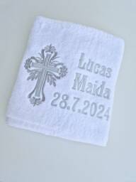 Personalized Catholic Christening Towel, Custom Embroidered, Baptism Cross, Religious Keepsake, Baby Ceremony, Gift Memory - thumbnail 1