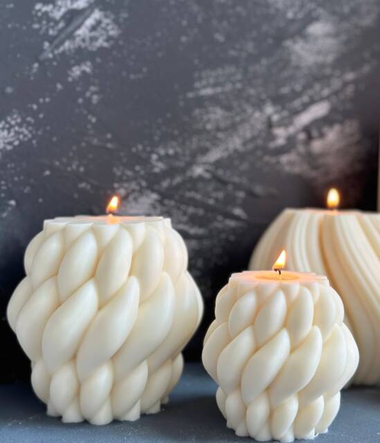 Large Knitted Soy Candle Modern Geometric Decor - image 1
