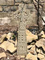 Celtic Cross Hanging Stone Plaque - Outdoor Garden Ornament Sculpture Statue British Made Wall Art Gift - thumbnail 1