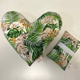 Green Leaves Mastectomy Gift Set Heart + Seatbelt Pillow Surgery Recovery Breast Top Lumpectomy Post-Op Chemo Port - thumbnail 2