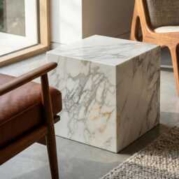 Zoccolo in Marmo Calacatta Gold Levigato - Tavolo Minimalista