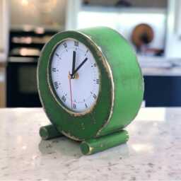 Handmade Green Wooden Desk Clock Silent Rustic Table Decor - thumbnail 4