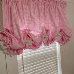 Pink Gingham Double Ruffle Balloon Curtain - thumbnail 3