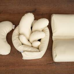 Newborn Filled Posing Butterfly Pillow, Photography Prop, Bean Bag, Posing Beans Prop - thumbnail 4