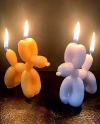 Double Wick Balloon Dog Candle, Pop Art Animal Pillar Quirky Colorful Y2K Room Decor, Aesthetic Birthday Party Gift