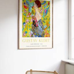 Gustav Klimt Poster, Lady With Fan, Exhibition Art Nouveau, Modern Print, Wall Decor, Housewarming Gift A1/A2/A3/A4 - thumbnail 3