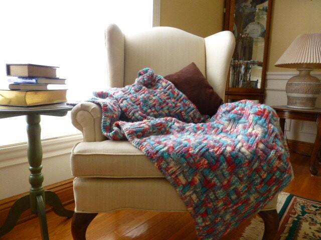 Blue/Grey/Red Square Ribbed Throw - image 1