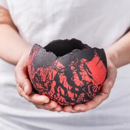 Set Of 3 Red & Black Ceramic Planters, Modern Egg Shape Bowl - thumbnail 3