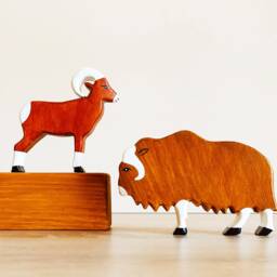 Wooden Arctic Animal Toy Set Handmade Montessori Toys - thumbnail 2