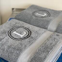 Monogrammed Cotton Bath Towel Custom Embroidered Initial - thumbnail 3