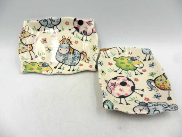 A Pair Of Soap Dishes in Crazy Farm Design - image 1