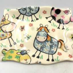 A Pair Of Soap Dishes in Crazy Farm Design - thumbnail 3