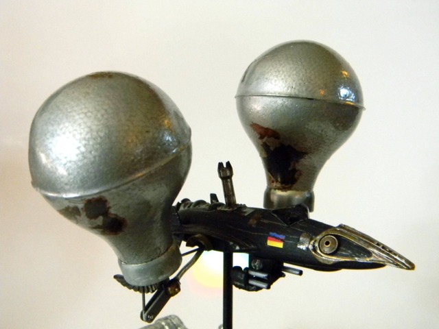 Finely Detailed Handmade Airship Model. One Of A Kind Design From Steampunk Artist, T. Vincent Smith. Head-Turning Sci-Fi Display Art. Wow - image 1