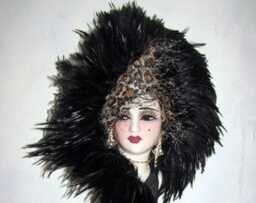 Unique Creations Limited Edition Lady Face Mask Wall Art, Hanging Decor - thumbnail 2