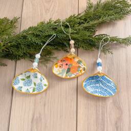Floral Christmas Ornament Decoupage Gilded Clam Shell, Coastal Decor