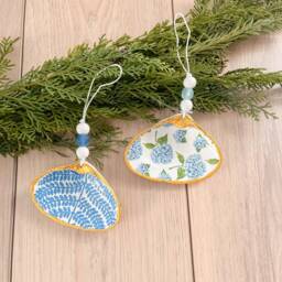 Floral Christmas Ornament Decoupage Gilded Clam Shell, Coastal Decor - thumbnail 2