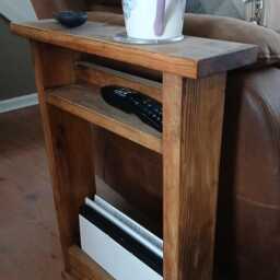 Wooden Side/End Table - thumbnail 2