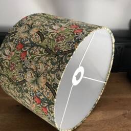 William Morris Golden Lily Luxury Lampshade. Bespoke. Handmade Table Or Pendant Shades in 20cm , 30cm 40cm - thumbnail 3