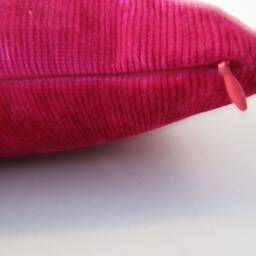 Designers Guild Fabric Ruggiero Fuchsia Velvet Cushion Cover - thumbnail 2