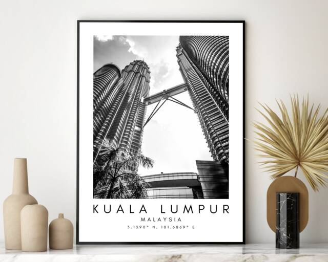 Kuala Lumpur Print Petronas Towers, Malaysia Skyline Wall Art - image 1