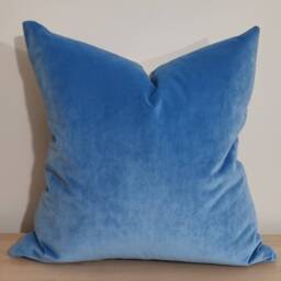 Designers Guild Christian Lacroix Follete Bleu De Roi & Omega Velvet Cushion Cover 50x50 cm - thumbnail 3