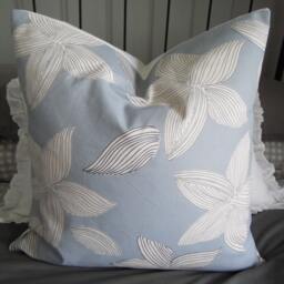 stunningly Simple.blues.whites.pillow Cover.slipcover.nursery Decor.toss Pillow.throw Pillow.sofa Cushion.pillow Covers.spring Decor.summer - thumbnail 3