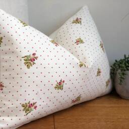 Hand Made White Country Rose Cushion Cover - Rectangle Cushions Lumbar Pillow Modern Farmhouse Decor - thumbnail 3