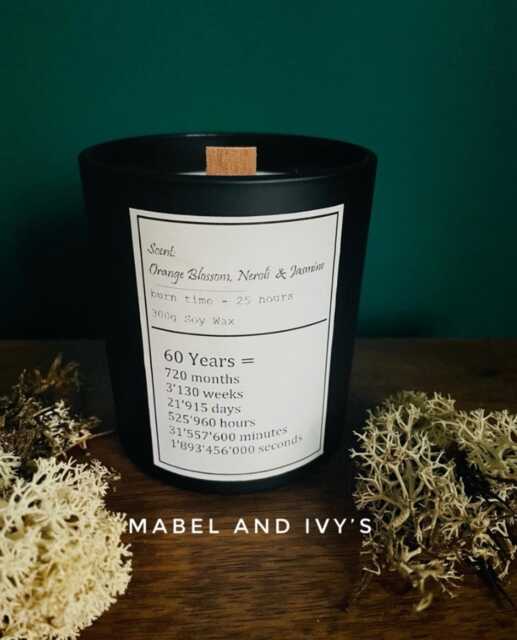 statement Birthday Candle Orange Blossom, Neroli & Jasmine Soy Wax - image 1