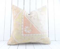 Turkish Kilim Pillow Cover Handmade Anatolian Throw - 24x24 Inch - thumbnail 1