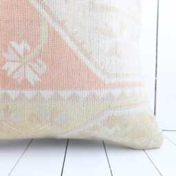 Turkish Kilim Pillow Cover Handmade Anatolian Throw - 24x24 Inch - thumbnail 2