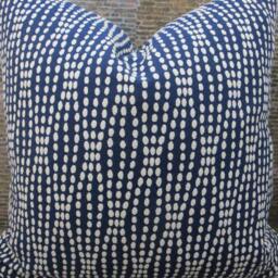 Designer Pillow Cover, Dot Strands, Jacquard Navy Blue - thumbnail 3