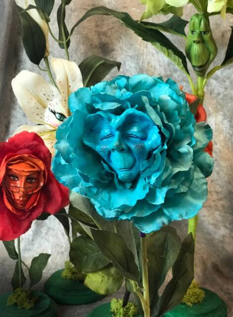 "Alice in Wonderland - Non Talking Flowers ""Blue Elder" - image 1