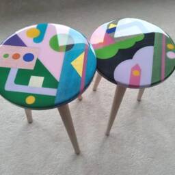 Colorful Abstract Resin Art Side Tables, , Round Wood Handmade Epoxy Accent Table - thumbnail 2
